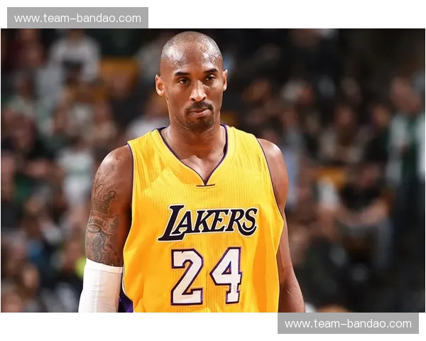 湖人vs活塞视频：洛城紫金与底特律蓝色的宿命对决，重温经典瞬间